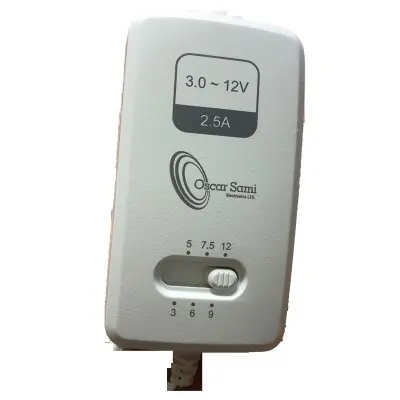 ספק אוניברסלי ממותג 2.5A