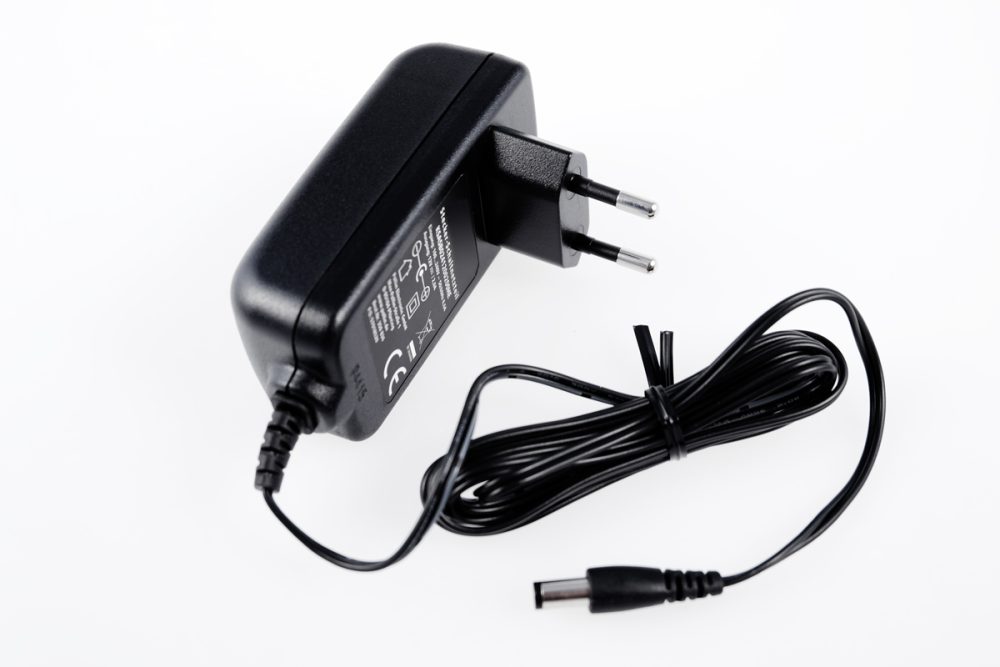 ספק כח ממותג 12V